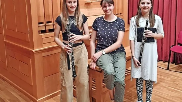 Špela Turel, Tjaša Veselič in Ela Fakin.