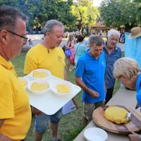 (PRAZNIK POLENTE) Najboljšo je skuhala ekipa iz Oseka
