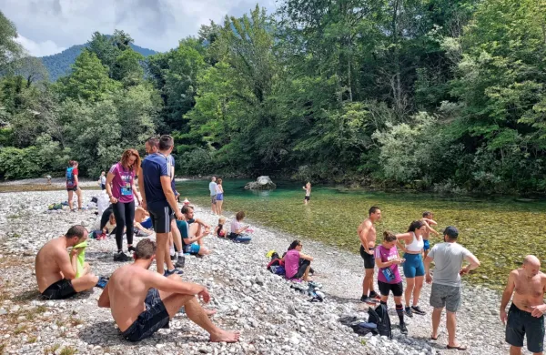 Turizem je v Posočju v polnem zamahu, med  zavodom Dolina Soče in občinami, predvsem bovško, pa  so zapleti. 
