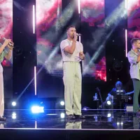 (FOTO in VIDEO) Tudi letos primorska zmaga: na MMS je s pesmijo Torek slavil Gregor Ravnik