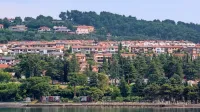 Zaradi čudnih političnih iger Ankaran še vedno nima legalno izvoljenega predsednika nadzornega odbora občine.
