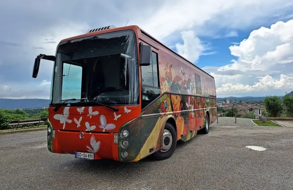 V Goriški knjižnici bodo dotrajan bibliobus zamenjali z novim. 
Dobili naj bi ga v prihodnjem letu. 