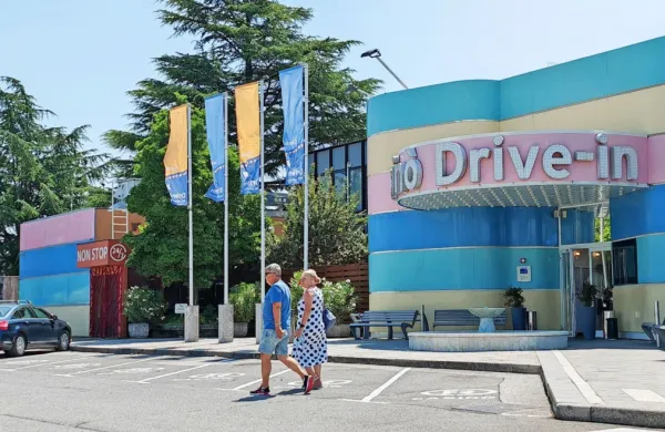 Hit namerava igralnico Casino Drive-in seliti z območja mejnega 
prehoda Vrtojba.  