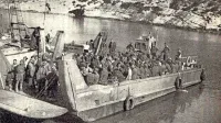 Prekomorske brigade se izkrcavajo na dalmatinski obali.