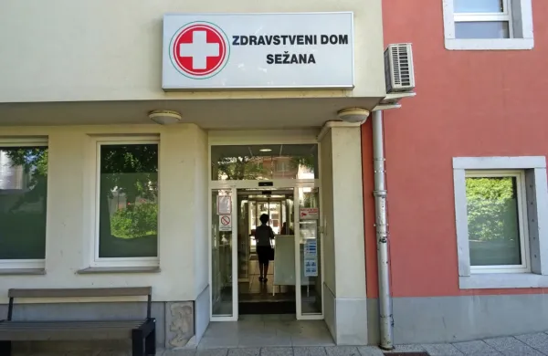 Svet zavoda Zdravstvenega doma Sežana je svojo nalogo opravil. 
O soglasju izbranemu kandidatu za direktorja Tilnu Pahorju bodo 
jeseni odločali še občinski svetniki vseh štirih kraško-brkinskih 
občin ustanoviteljic.