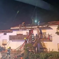 Bistriški gasilci med večerno intervencijo v Kosezah 