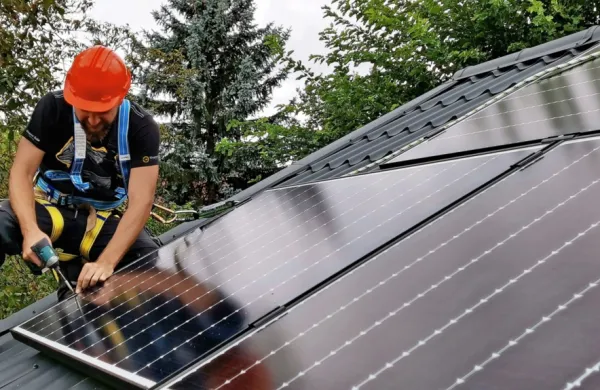 Kako izgleda prava veleprodaja solarnih panelov v letu 2023?