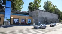 Zunanjost Bastiona so obnovili leta 2010, medtem ko je notranjost, ki obsega tri kletne prostore z ločenimi vhodi, opuščena, 
brez ustreznih inštalacij in neopremljena.
