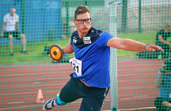 Naslov svetovnega prvaka brani Kristjan Čeh.