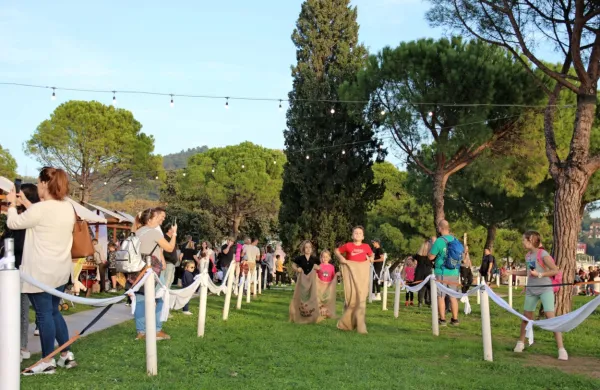 LifeClassov &Scaron;portni dan: Odkrij, igraj in ple&scaron;i na plaži Meduza