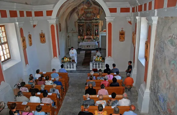 V cerkvici na Guri so ob prazniku Marijinega vnebovzetja predstavili nove pridobitve.