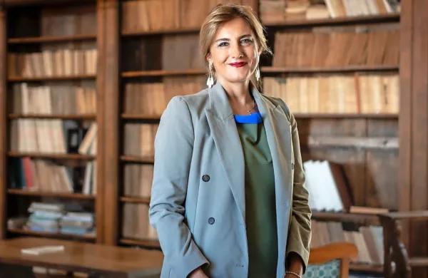 Cristina Battocletti Za Borisa Pahorja je izvedela med listanjem 
dnevnika Le Monde.
