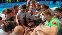 Slovenski odbojkarji bodo  zmagoviti niz iz Bolgarije poskušali 
podaljšati še v Rimu, kjer bodo  jutri   lovili  svoj četrti finale na 
evropskih prvenstvih. 