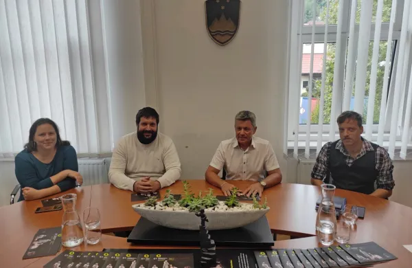 Na novinarski konferenci so spregovorili (z leve): Anja Kocman, 
Jan Pirnat, Igor Marentič in Vid Klemenc.