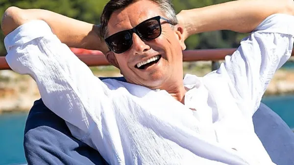 Nekdanjega predsednika republike Boruta Pahorja, ki je kot edini 
slovenski politik do zdaj zasedal vse tri predsedniške položaje v 
državi, bil je tudi predsednik vlade in predsednik državnega zbora, 
čakajo novi izzivi. 