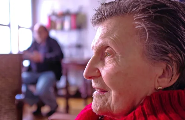 Zdravila, ki bi pozdravilo demenco ne poznamo. Kljub temu pa je 
zgodnje prepoznavanje pomembno, saj z ustreznim in zgodnjim 
zdravljenjem lahko upočasnimo napredovanje bolezni.