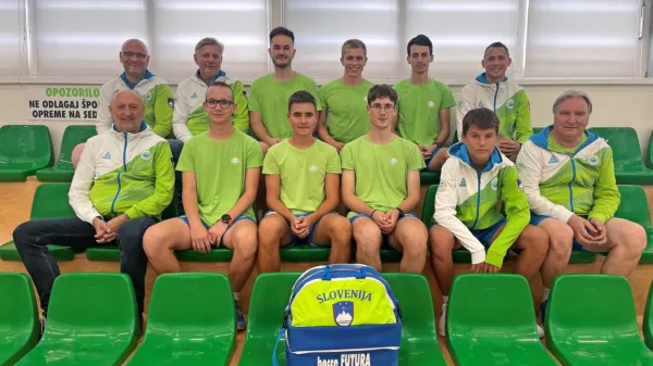 Mladinska balinarska reprezentanca pred potjo v Alžirijo