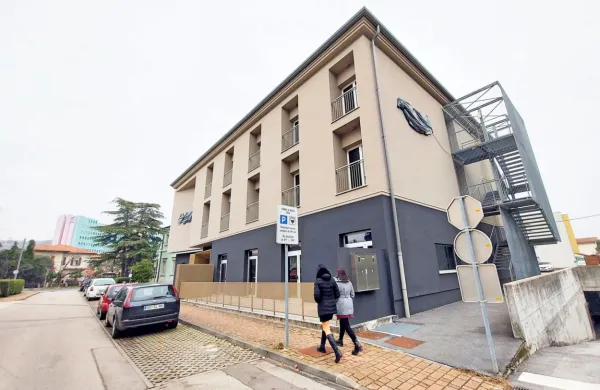 Prenova nekdanjega Šanpiera v kulturno dvorano in zdravstveni 
dom se bo zamaknila v prihodnje leto. 