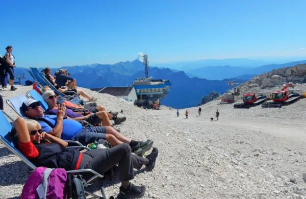 Inšpektor za infrastrukturo je preklical dovoljenje za obratovanje 
gondolske žičnice Kanin. 