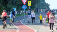 Redarstvo in policija: obalna cesta je glede na število ljudi varna