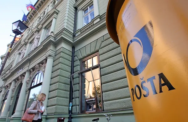 Pošta Slovenije je imela lani ob 279 milijonih evrov le štiri milijone 
evrov čistega dobička.