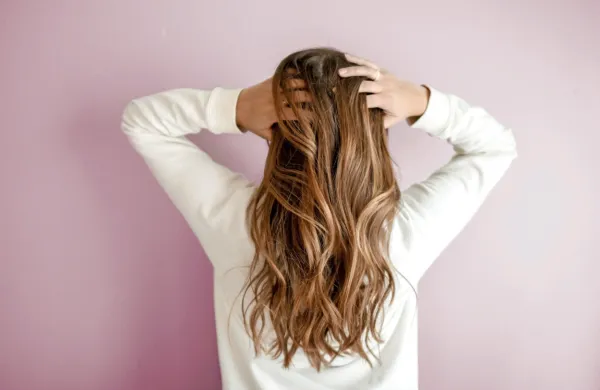 Sliši se veliko, a četudi vam izpade sto las na dan, to še ni vzrok za 
preplah.