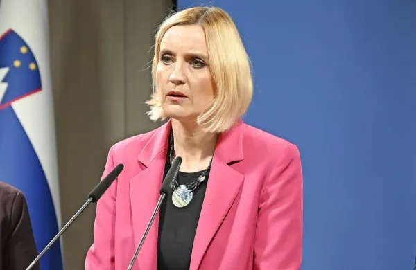 Mojca Šetinc Pašek 