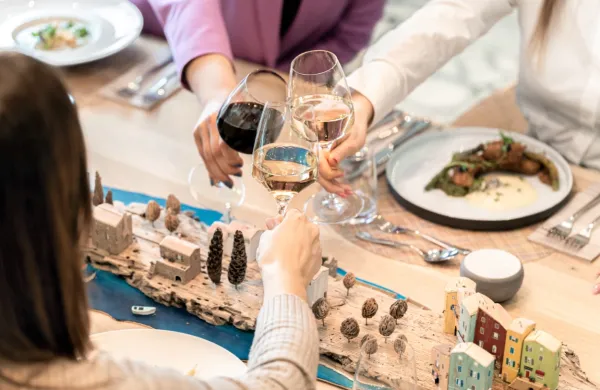 Martinovanje v Istrian bistro & Tapas baru z vinsko spremljavo vin Kmetije Mahnič