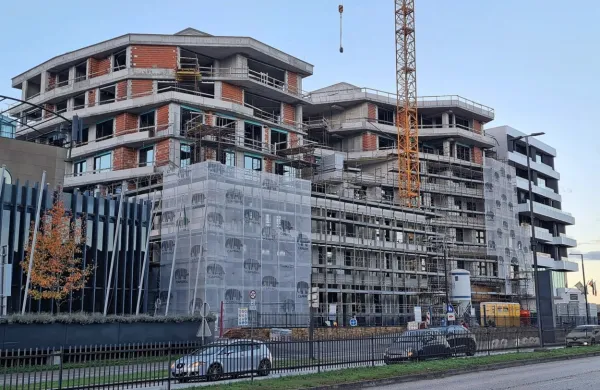 Koprska občina bo Grafistu plačala za opravljena dela na občinskem delu objekta Solis.