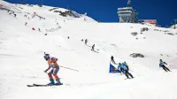   Ali je smučišče zaprto               zaradi  nagajanja ali zaradi tehničnih 
pomanjkljivosti, bo pokazal čas. Nekdo bo moral prevzeti odgovornost.     