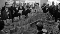 Prizor iz filma Roke nad mestom, ki govori o špekulacijah v 
gradbeništvu v Neaplju na začetku 60. let.