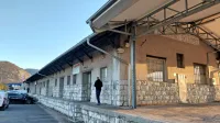 EPICenter bo v razkladiščih SŽ, prenavljali jih bodo prihodnje 
leto. 