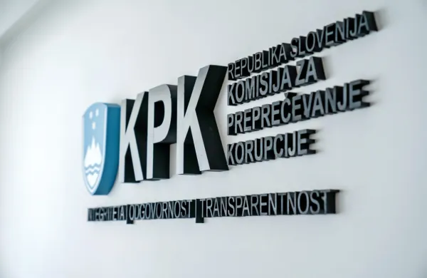 KPK sedmim ministrom izdala opomine