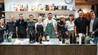 Šest hodni meni, ki ga bodo skupaj z izbranimi slovenskimi vini postregli na osrednjem kulinaričnem dogodku Koline, so pripravile restavracije 
Pira iz Hruševja, Ekoturizem Hudičevec z Razdrtega in Bistro Štorja iz Postojne.