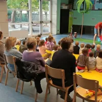 Tinko Polovinko bo s svojimi pustolovščinami mlade zabaval in 
učil o sprejemanju svojih posebnosti.    