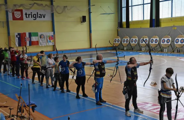 Ajdovska dvorana je bila prva postaja slovenskega dvoranskega 
pokala.