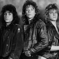 V Notranjskem muzeju Postojna bodo danes odprli razstavo Rock 
Postojna, na kateri so med drugim zbrana pričevanja več kot 100 
glasbenikov, med njimi tudi skupine Mary Rose.  