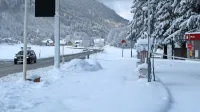 V Zadlogu rekordnega četrt metra snega