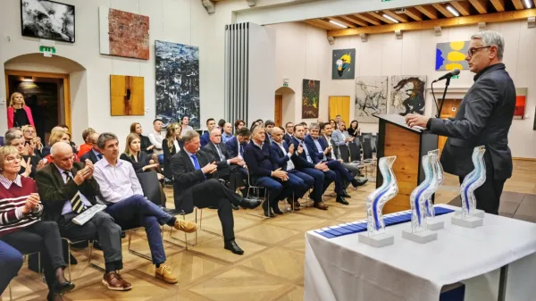 (FOTO) Najboljša primorska podjetja so Hidria, Vitanest in Te.sis