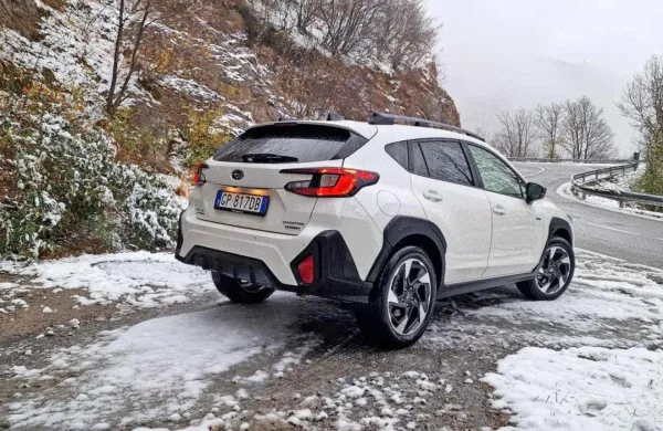 V Sloveniji bo Subaru Crosstrek stal najmanj 37.240 evrov.

