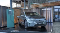 Enyaq, ki je letos na evropskemu nivoju četrti najbolje prodajani 
električni avtomobil, je bil deležen vmesnih posodobitev.