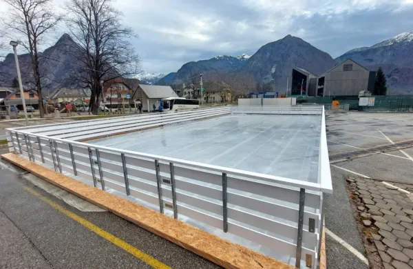 V Bovcu bodo drsali do februarja