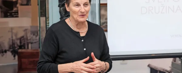  “S pravljicami smo vzgajali, z miti smo pravzaprav opozarjali na 
božansko moč, ki se je človek ne sme polastiti, ne sme se prevzeti,” 
poudarja   ddr. Verena Vidrih Perko.