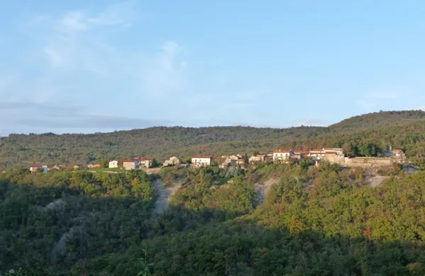 Vpliv vetrnic bi najbolj občutili prebivalci naselij Griže (na 
fotografiji) in Veliko Polje.