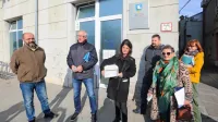 Civilna iniciativa Gibanje za Izolo je novembra 2021 zbrala dovolj 
podpisov in občina je morala razpisati referendum. 