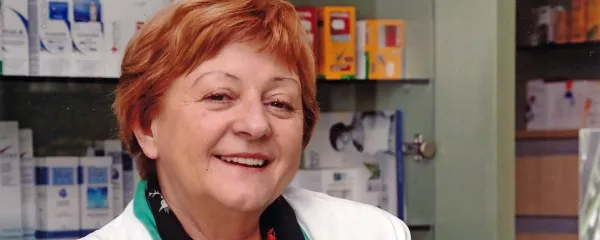   Martina Klanjšček je pred tremi desetletji med prvimi v samostojni 
Sloveniji odprla  lekarno s koncesijo v Tolminu.