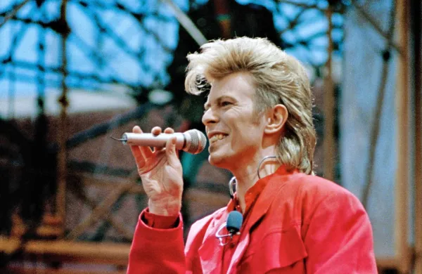 Danes bi David Bowie praznoval 77 let.