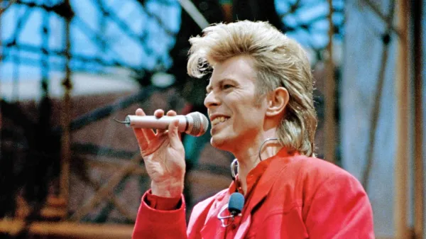 Danes bi David Bowie praznoval 77 let.