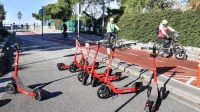 Nikjer v koprski občini si ni in si še kar nekaj časa ne bo mogoče 
izposoditi koles in električnih koles. Morda bodo ostali na voljo 
e-skiroji, ki so jih lani poskusno vpeljali od julija do konca 
decembra. 