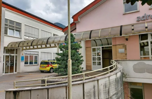  Zdravstveni dom bodo v kratkem začeli prenavljati s ciljem 
gradnje urgentnega satelitskega centa. 